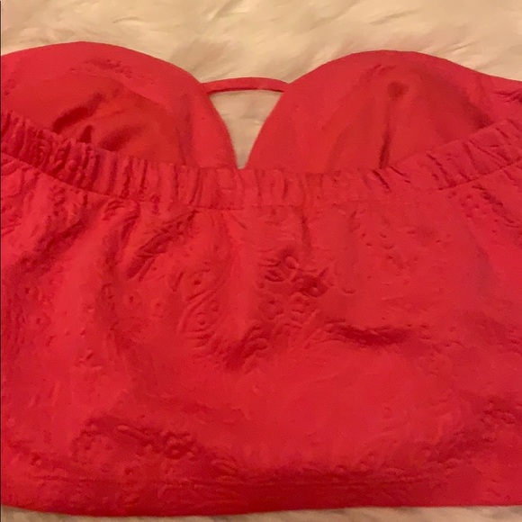 Top - Picture 2 of 3